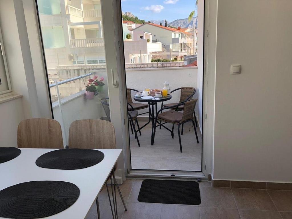 Apartmani “Kresimir” Omiš Buitenkant foto