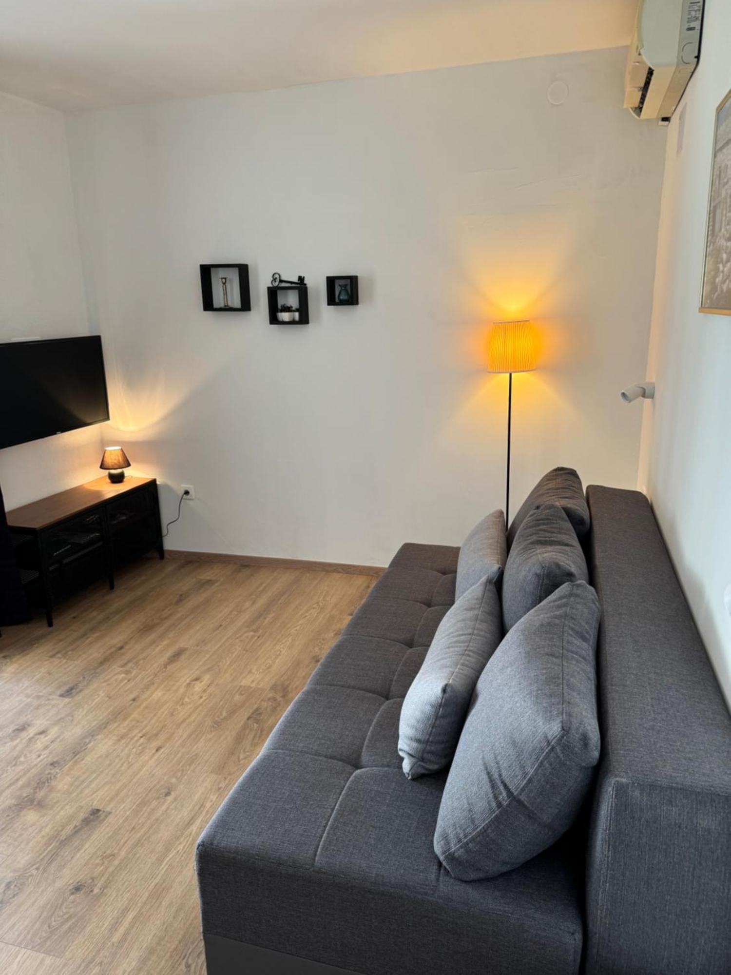 Apartmani “Kresimir” Omiš Buitenkant foto